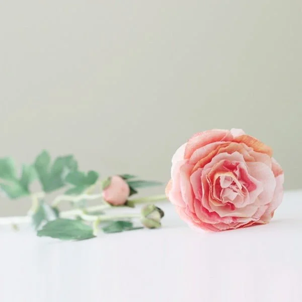 How to Make SUPER realistic Paper Roses   