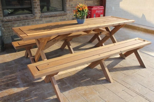 Sleek Picnic Table With Detached Benches     