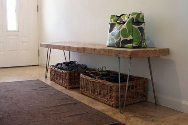 DIY Reclaimed Wood Bench     