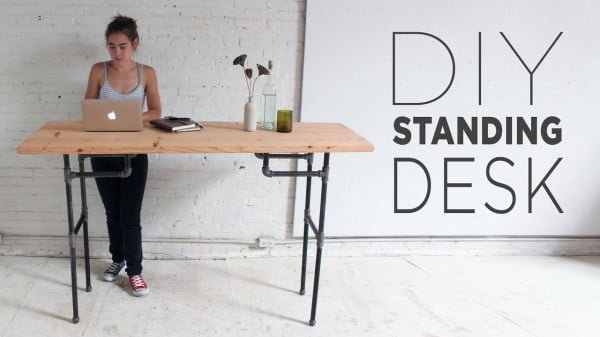 DIY Standing Desk #DIY #homedecor #workspace #homeoffice #furniture