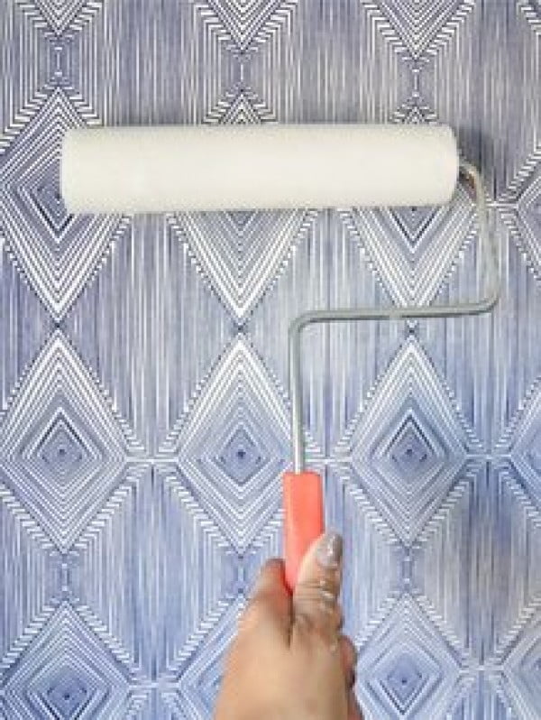 DIY Temporary Fabric Wallpaper • Vintage Revivals #DIY #homedecor #walldecor