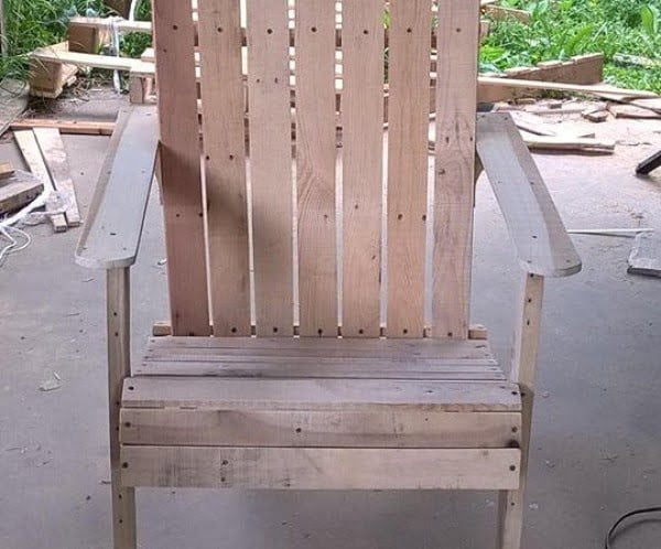 Pallet Adirondack Chair