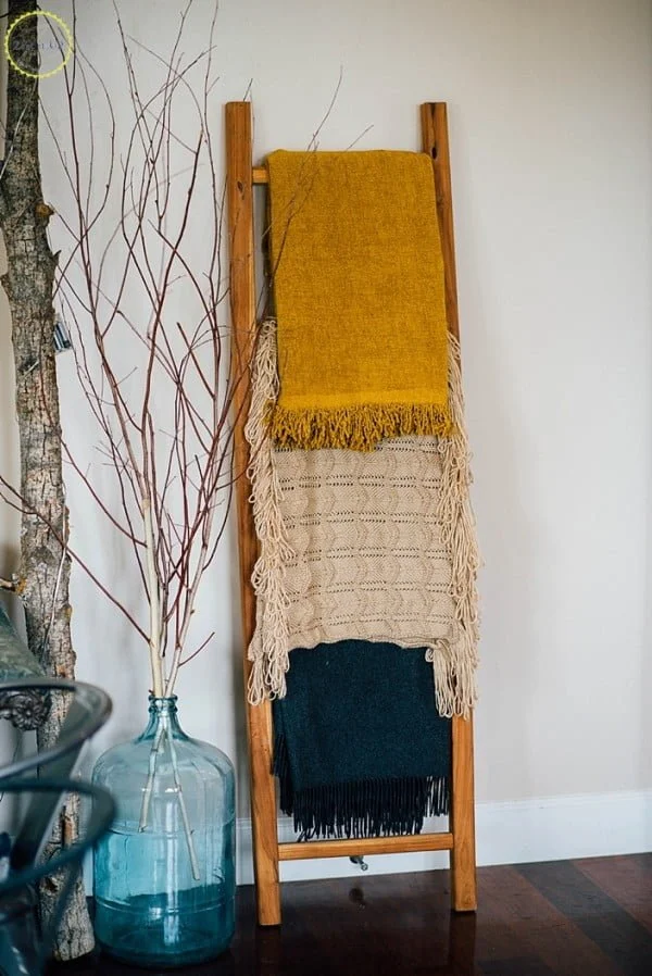DIY Blanket Ladder Organization     
