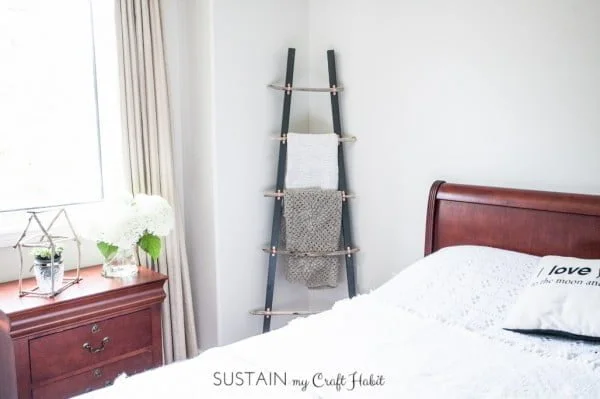 How to Make a DIY Rustic Coastal Blanket Ladder with Driftwood: The Graystone Beach – Sustain My Craft Habit     