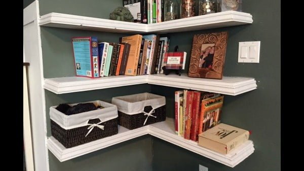 DIY Floating Corner Shelves      