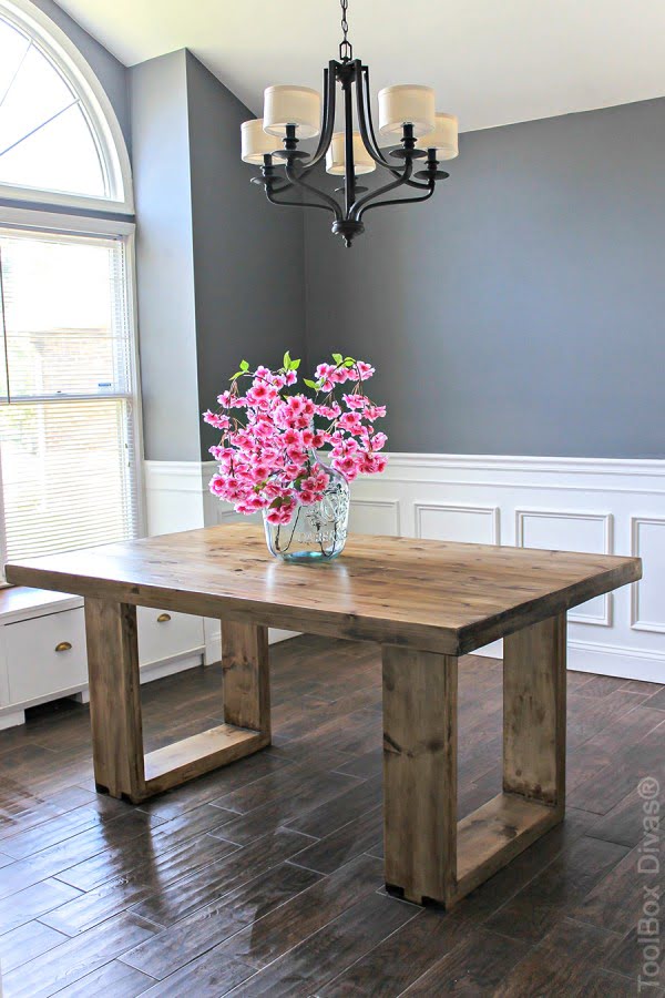 30 Easy DIY Dining Tables You Can Build On A Budget