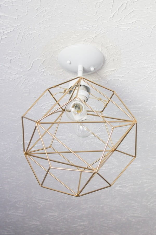 DIY Geometric Pendant Light #DIY #homedecor #pendantlights #lighting