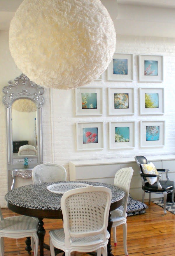 Easy DIY pendant light with coffee filters #DIY #homedecor #pendantlights #lighting