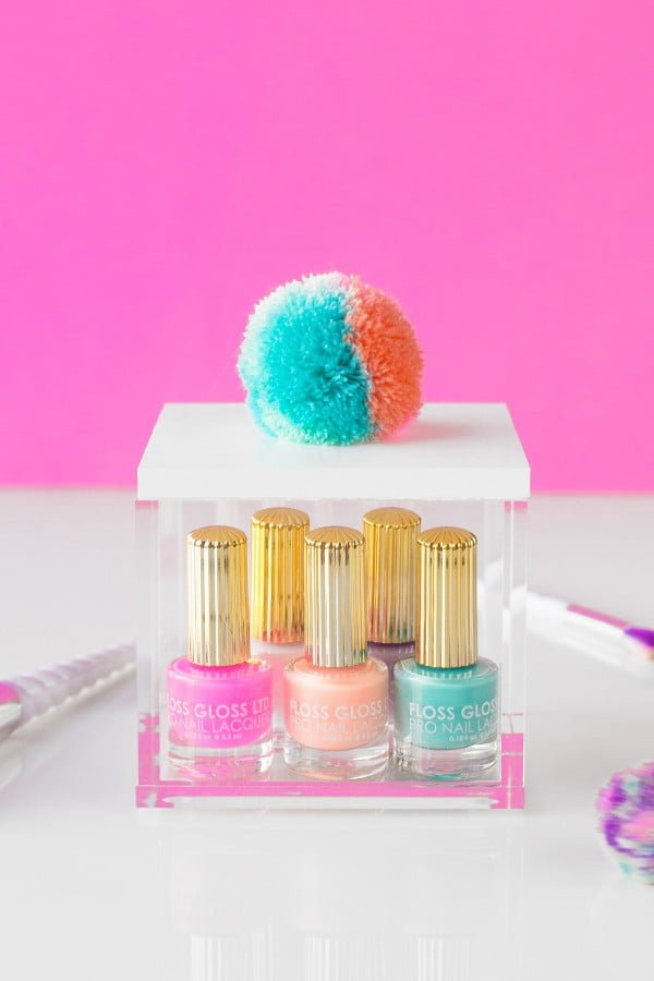 DIY Pom Pom Storage Boxes #DIY #pompom #crafts #homedecor