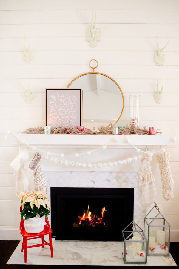 How To Make A Pom Pom Garland #DIY #pompom #crafts #homedecor