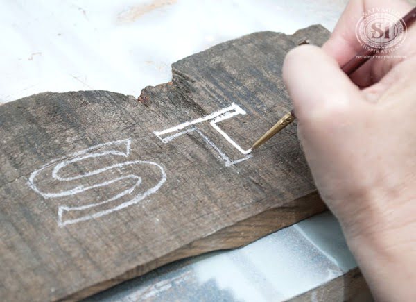 Easy DIY Wood Signs & Free Printables     