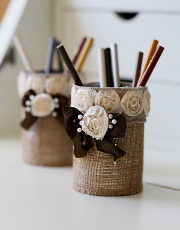 Easy to Make Burlap Pencil Holder