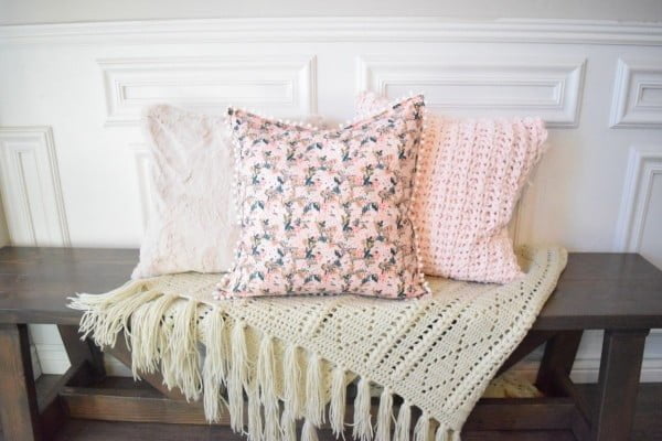 DIY IKEA PILLOW HACK
