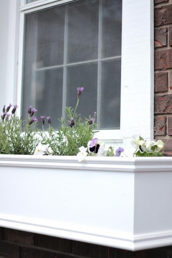 How to Make Window Boxes (DIY Window Planters)    