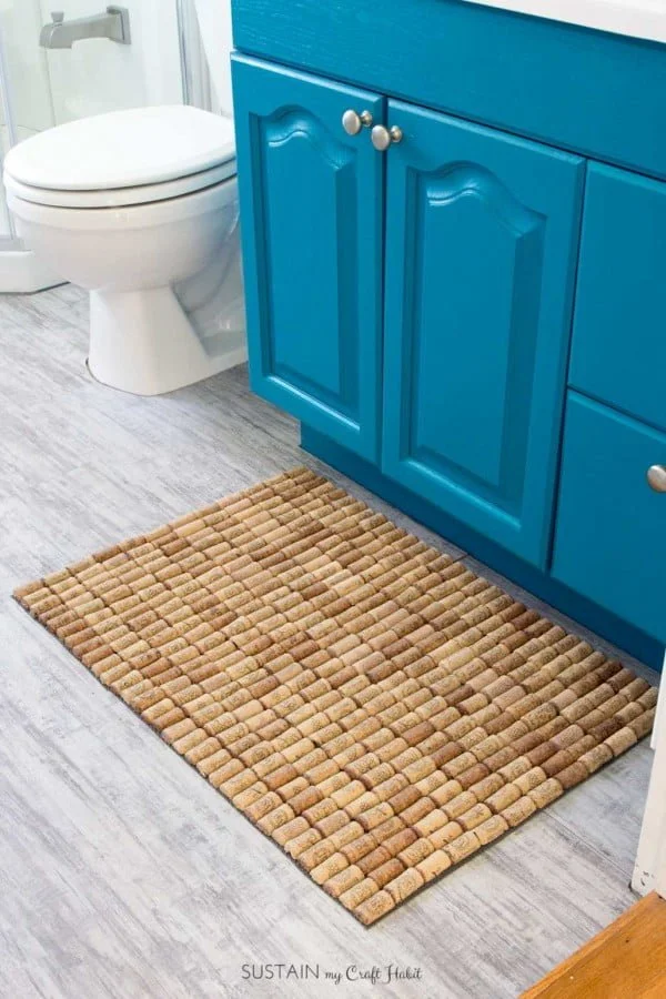 How to Make a DIY Wine Cork Bath Mat   