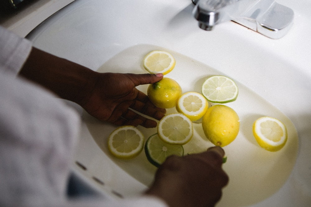 lemon cleaning