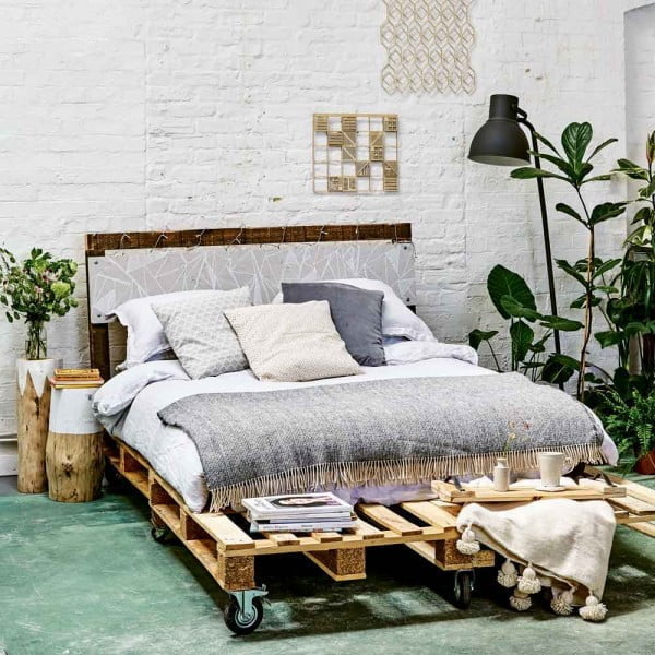 build a DIY bed in Scandinavian style from pallets