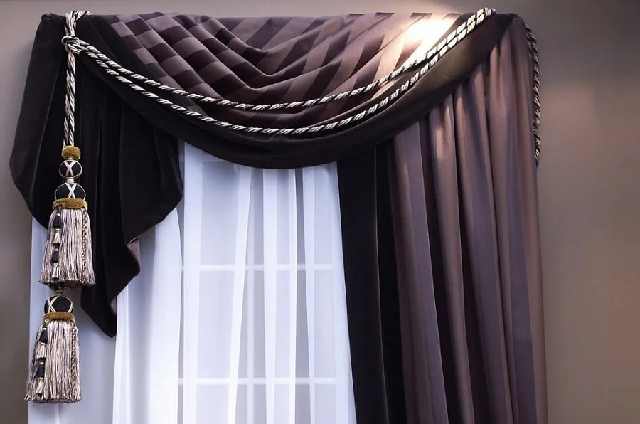 drapes and curtains