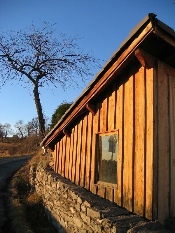 rough-sawn siding