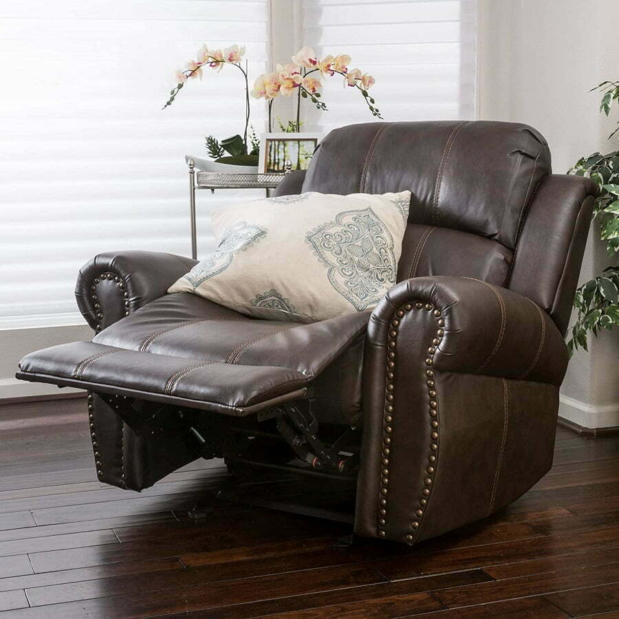 christopher knight oversize leather recliner