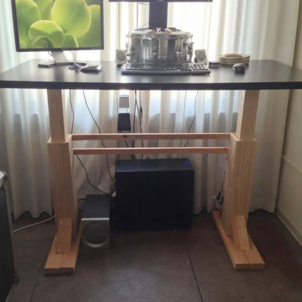 Electric Height Adjustable Desk