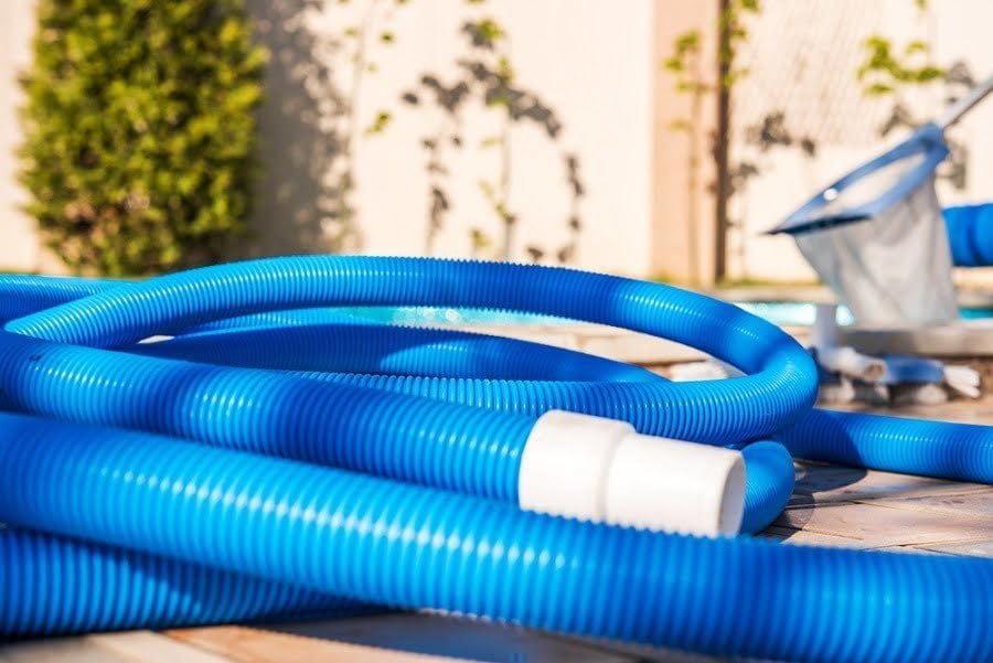 pool cleaning tools