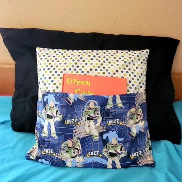 How To Make A Reading Pillow Cover