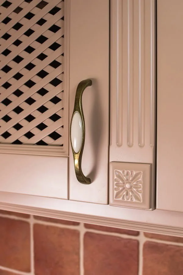 How to Clean Old Hardware