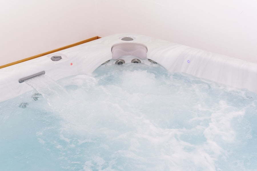 How to Turn Your Bath Into a Jacuzzi?