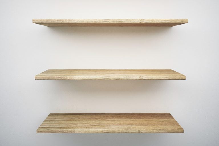 How Much Weight Can a Shelf Hold? [Solved]