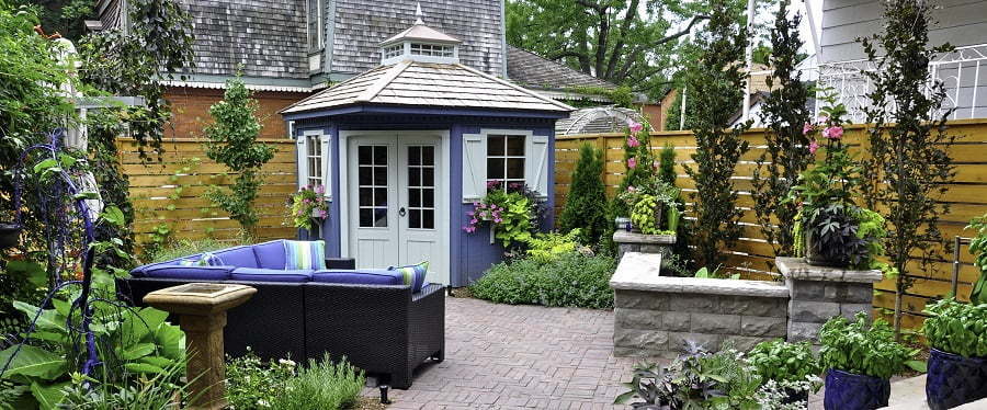 6 Tips for Creating Your DIY Backyard Oasis