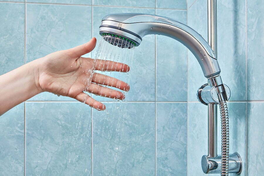 turning on the showerhead