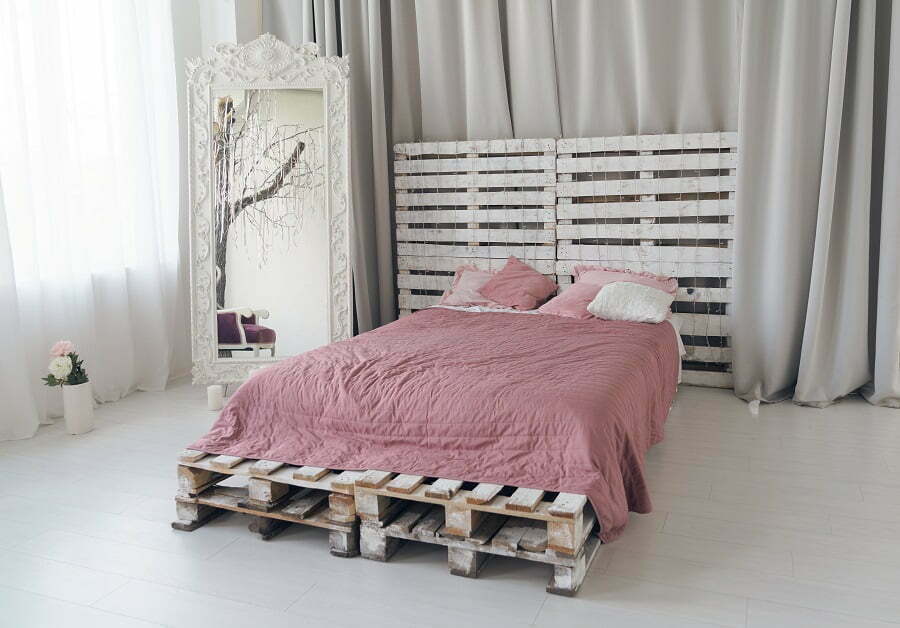 pallet bed