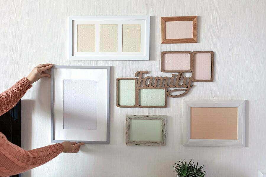 wall art layout