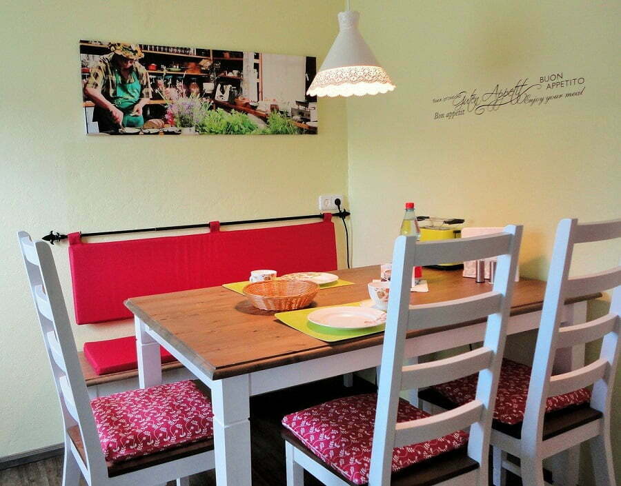 dining room banquette