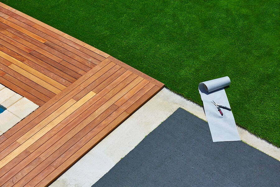 artificial grass backyard