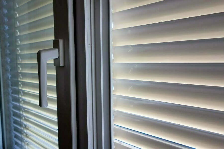 blinds that look like shutters