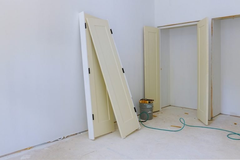 When Do You Need to Replace an Interior Door?