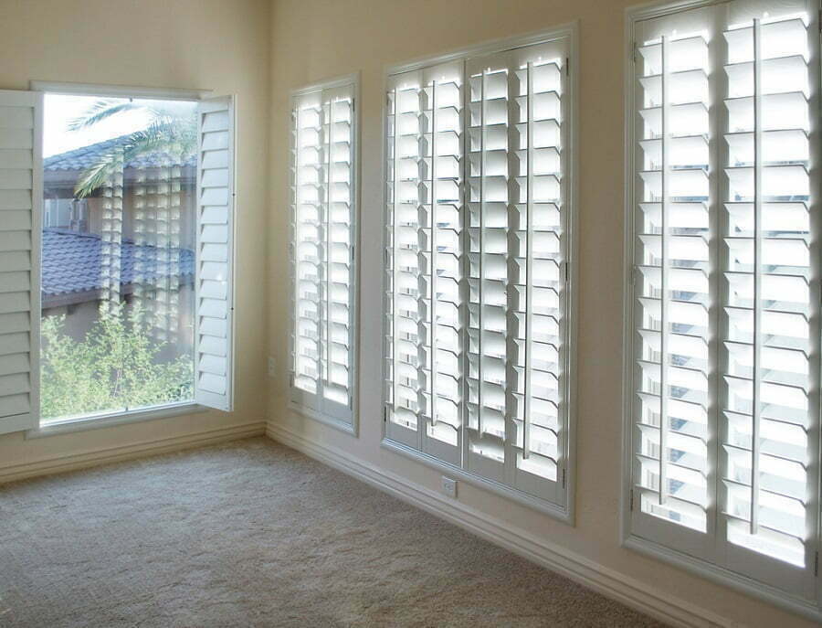 These Blinds Look Like Real Shutters   Shutter Blinds 