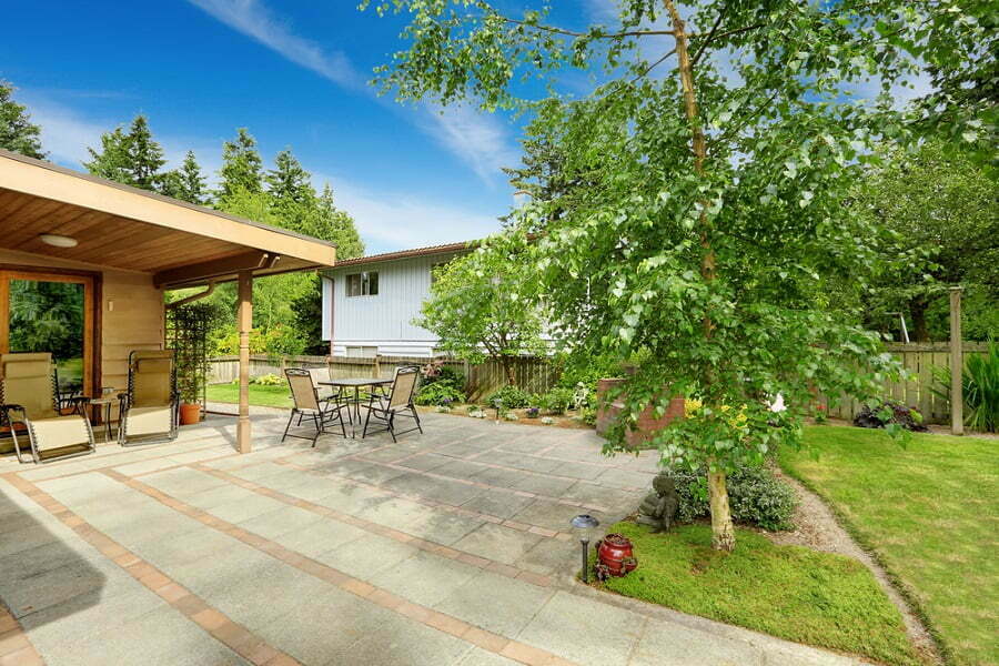 travertine tile patio