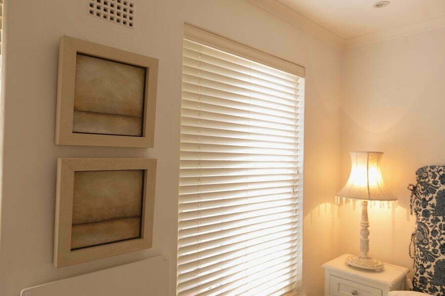 white bedroom blinds