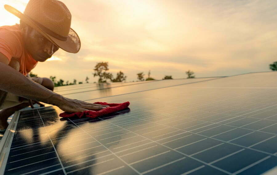 cleaning solar panel