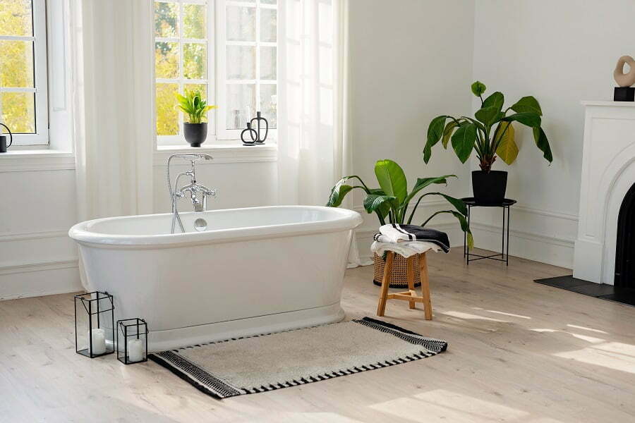 The Best Ways to Position a Freestanding Bathtub in a Smaller Home