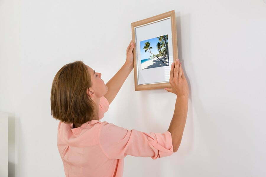 hanging picture frame