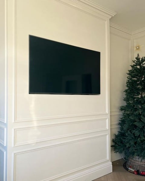 Simplistic Media Unit tv wall idea