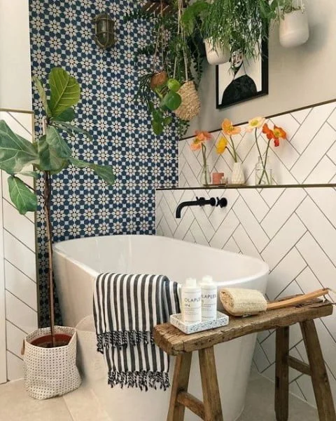 Patterned Tiles bathroom wall tile