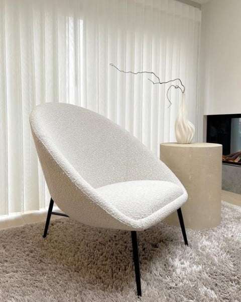 Curve Appeal boucle chair