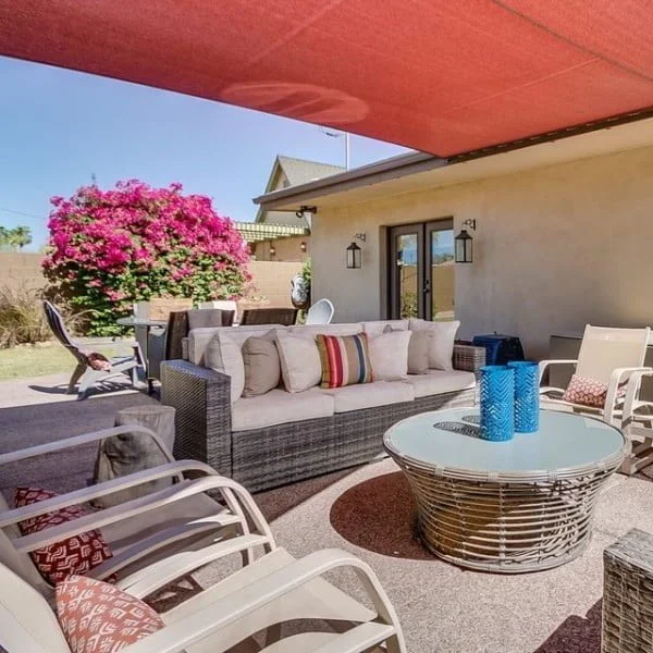 25 Indoorsy Covered Patio Ideas