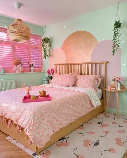 Helen bedroom with feature wall