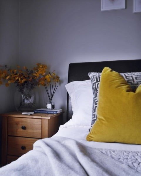 Autumnal Home Decor bedroom with grey walls